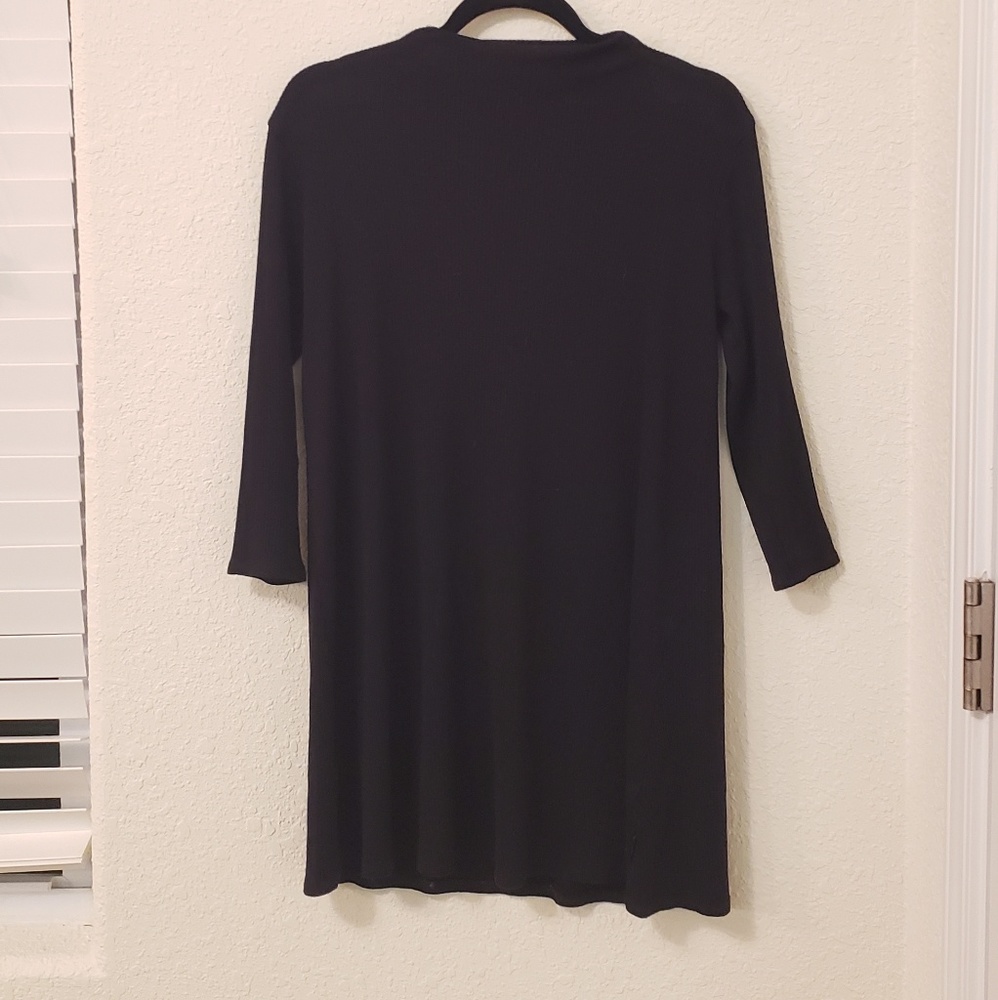 Black quarter sleeve dress